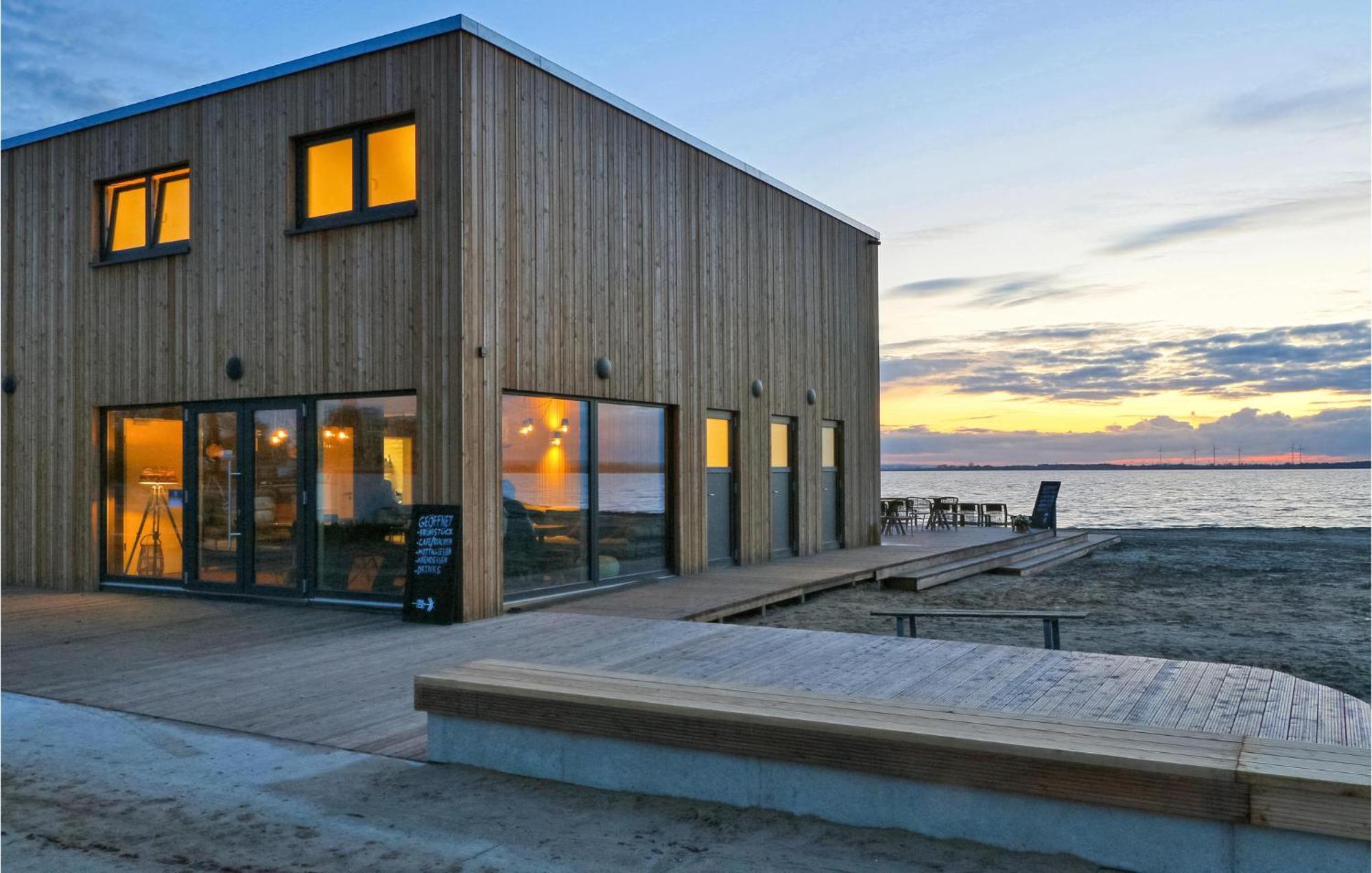 Cozy Home In Lembruch-Duemmer See With Sauna Ngoại thất bức ảnh